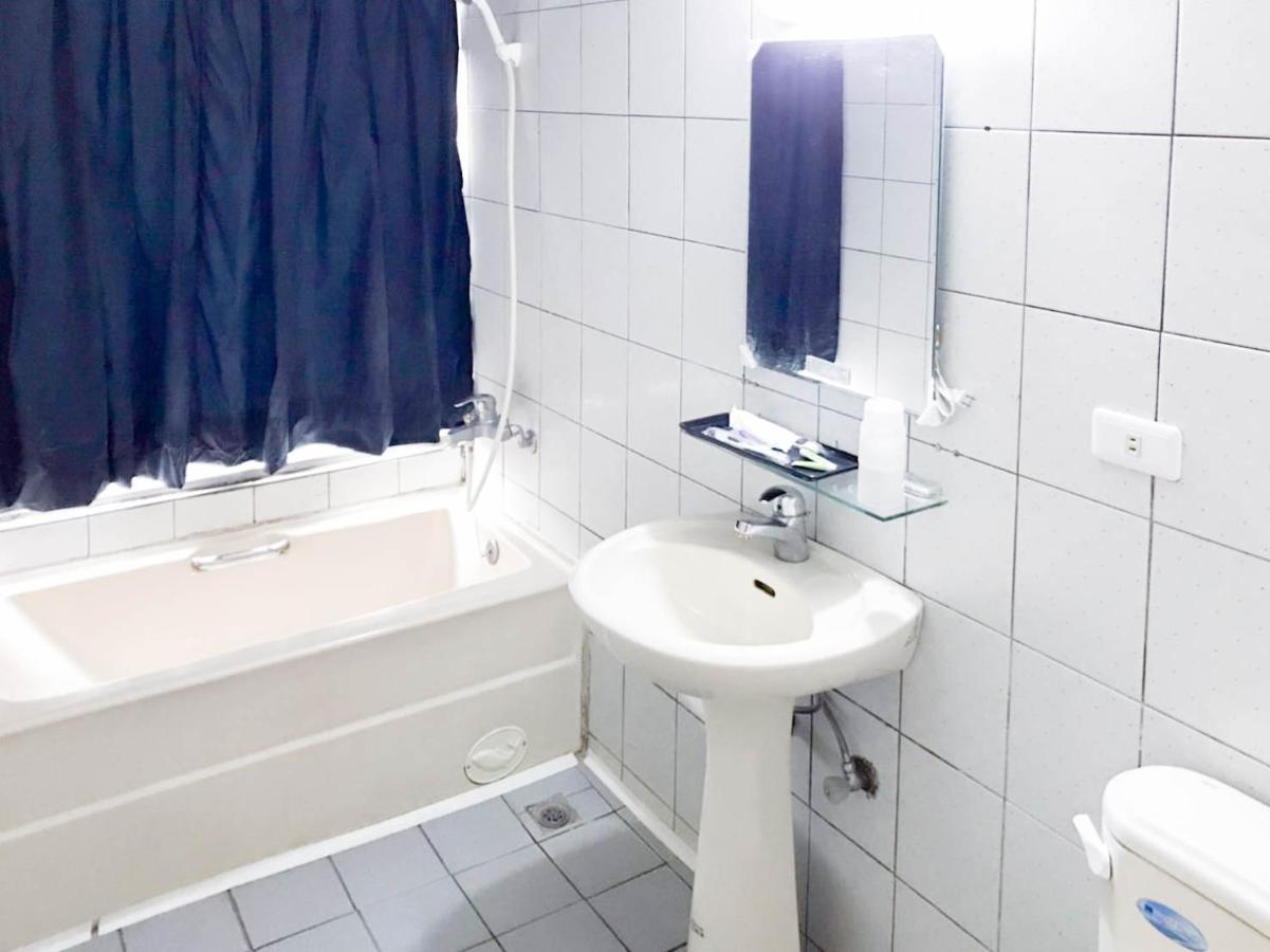 Fudi Hotel Tajcshung Kültér fotó