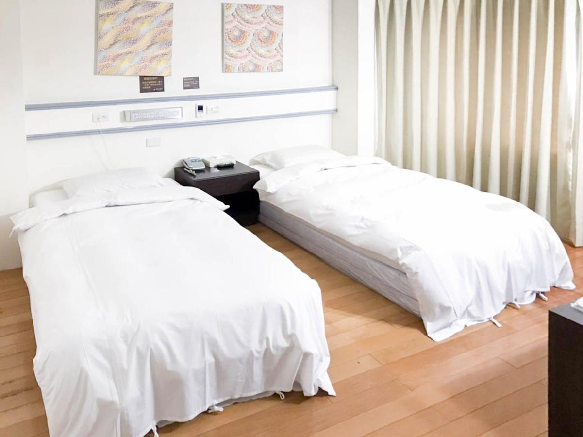 Fudi Hotel Tajcshung Kültér fotó