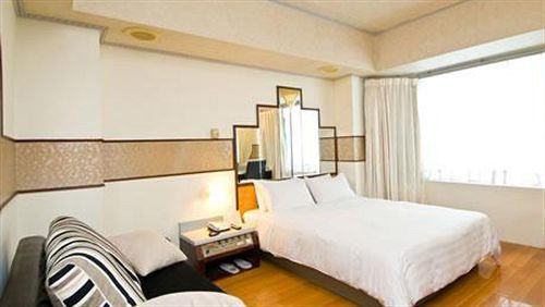 Fudi Hotel Tajcshung Kültér fotó
